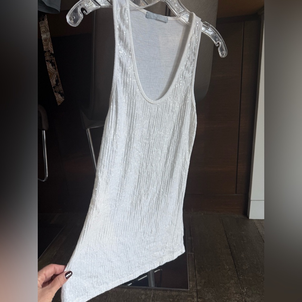 Italy AM Basic Collection white sequin front tank, med